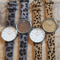 Horloge leopard grijs-wit